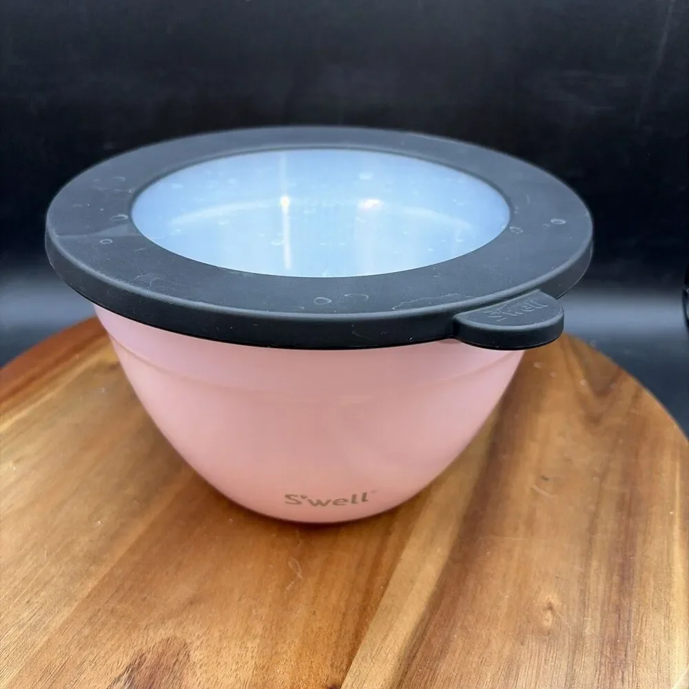 PREOWNED SWELL SALAD BOWL KIT PINK TOPAZ 64 OZ CONTAINER